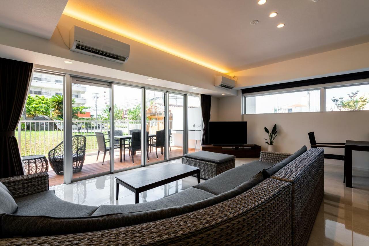 Condo Royal Ryu Kyu Chatan Esterno foto