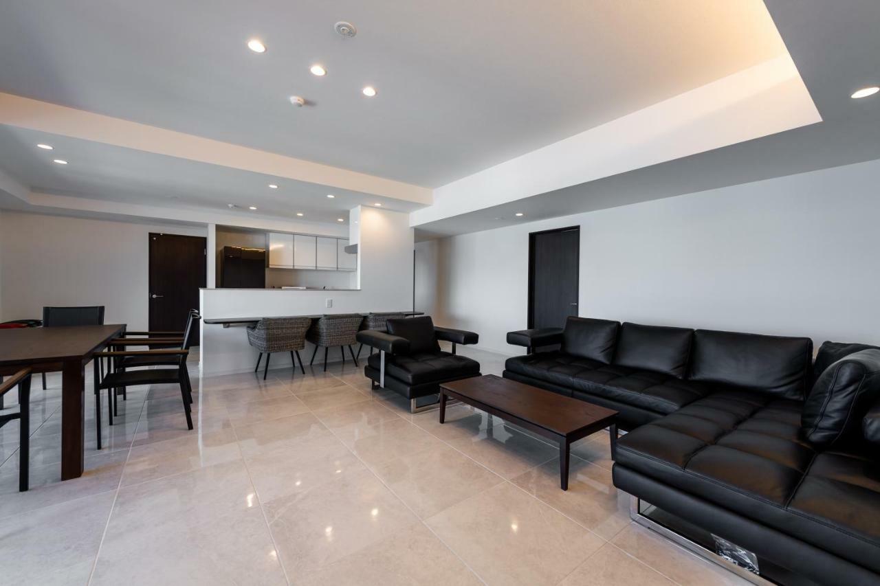 Condo Royal Ryu Kyu Chatan Esterno foto
